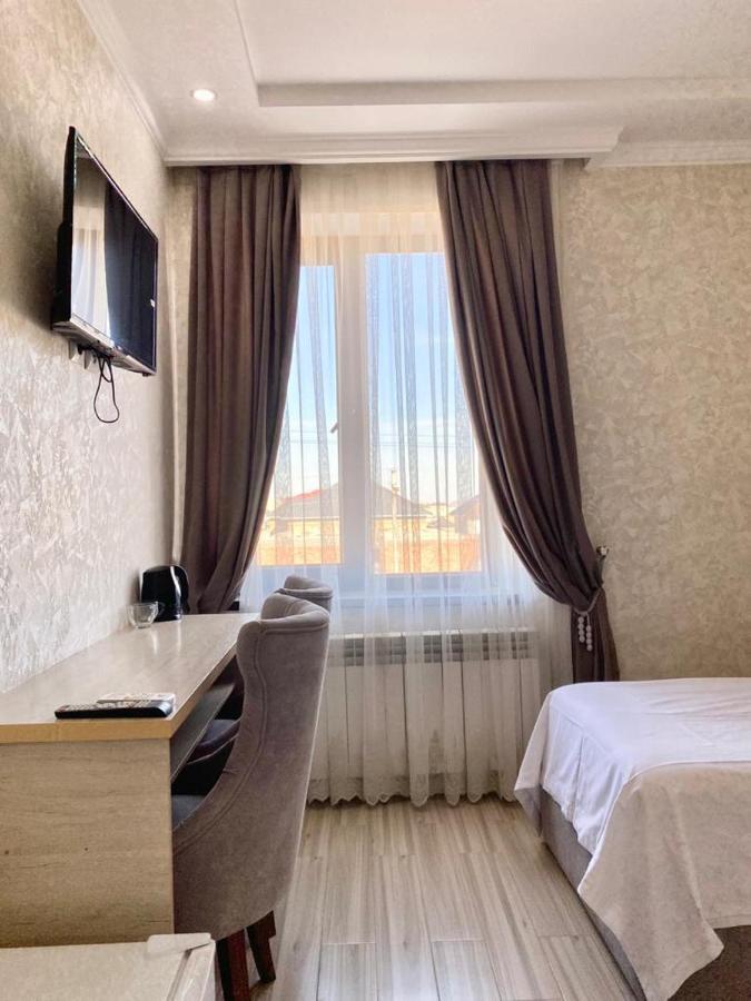 Comfort Hotel Turkistan Exterior photo